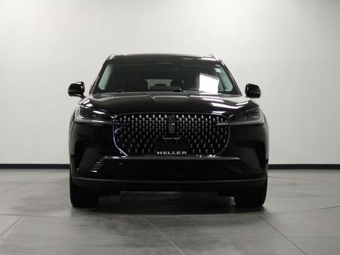 Used 2025 Lincoln Aviator Reserve w/ Equipment Group 201A AWD/4WD image 9