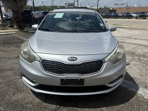 Used 2016 Kia Forte LX FWD image 8