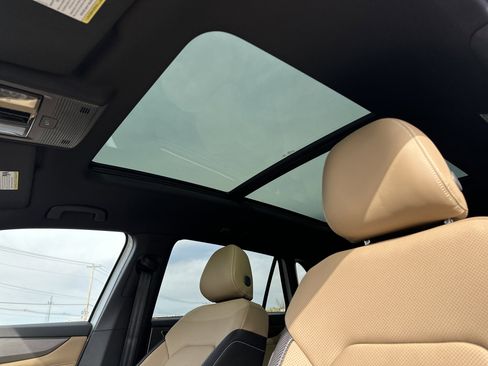 New 2026 Volkswagen Atlas Cross Sport SE image 25