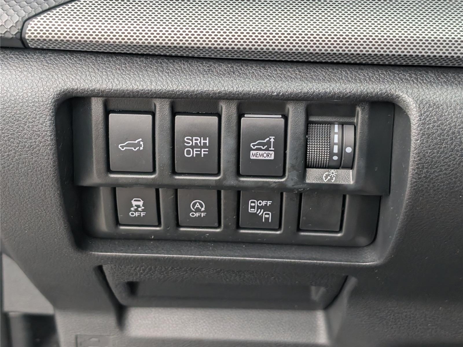 Used 2020 Subaru Forester Limited w/ Popular Package #3 AWD/4WD image 25