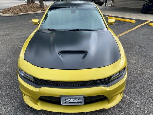 Used 2021 Dodge Charger R/T w/ Blacktop Package RWD image 9