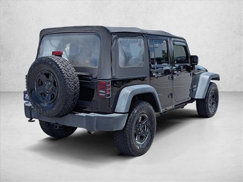 Used 2017 Jeep Wrangler Unlimited Sport w/ Connectivity Group AWD/4WD image 5