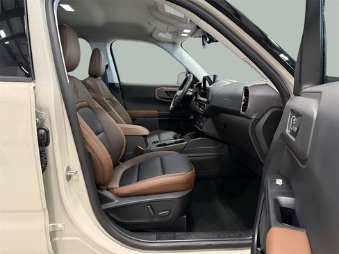 Used 2025 Ford Bronco Sport Outer Banks w/ Outer Banks Tech Package+ image 10