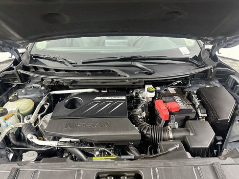 Used 2025 Nissan Rogue SV AWD/4WD image 34