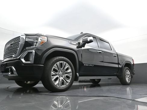 Used 2021 GMC Sierra 1500 Denali w/ Denali Ultimate Package AWD/4WD image 23