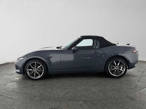 Used 2021 MAZDA MX-5 Miata Grand Touring RWD image 6