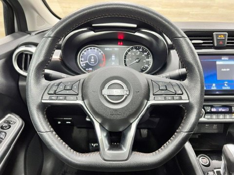 Used 2024 Nissan Versa SR FWD image 4