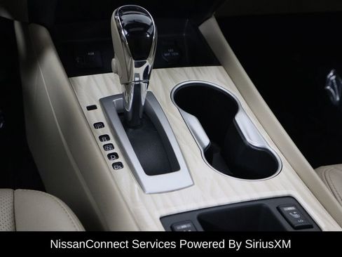 Used 2017 Nissan Altima 2.5 SL w/ Technology Package image 13