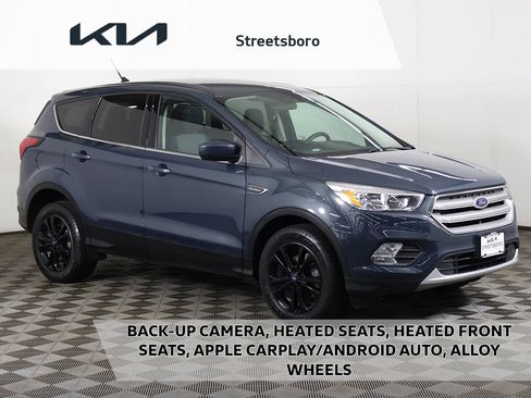 Used 2019 Ford Escape SE FWD image 1