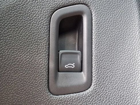 Used 2026 Volkswagen Atlas SE AWD/4WD image 26