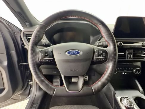 Used 2023 Ford Escape ST-Line AWD/4WD image 10