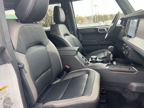 New 2025 Ford Bronco Outer Banks image 27