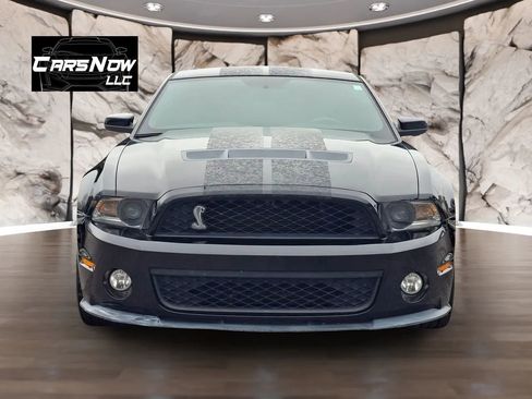 Used 2010 Ford Mustang Shelby GT500 image 2