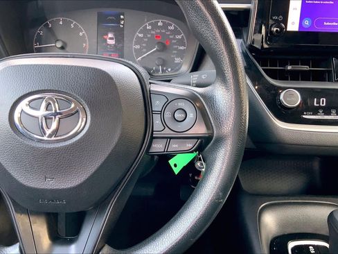 Used 2024 Toyota Corolla LE FWD image 24