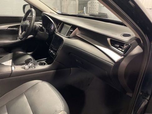 Used 2019 INFINITI QX50 Essential w/ Premium Heat Package image 51