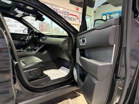 Used 2022 Land Rover Range Rover Velar R-Dynamic S image 47