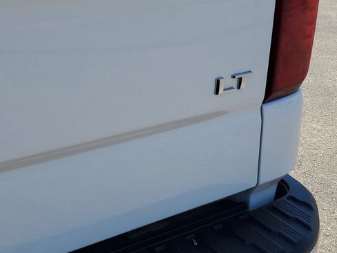 Certified 2025 Chevrolet Silverado 1500 LT AWD/4WD image 34