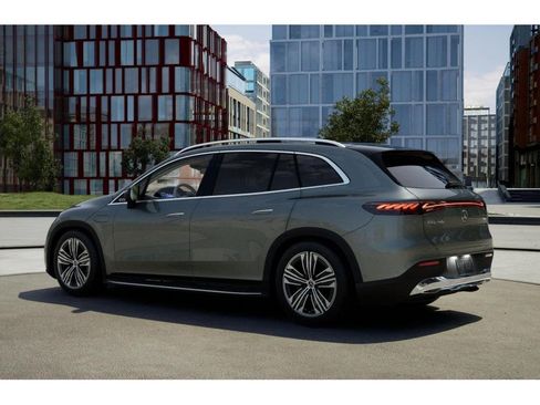 New 2026 Mercedes-Benz EQS 400 4MATIC SUV image 30