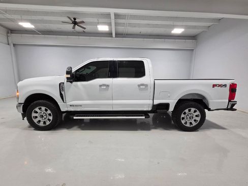 Used 2023 Ford F250 Lariat w/ Chrome Package AWD/4WD image 9
