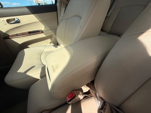 Used 2008 Buick LaCrosse CXL w/ Driver Confidence Package image 17