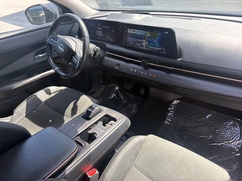 Used 2024 Nissan Ariya FWD image 21