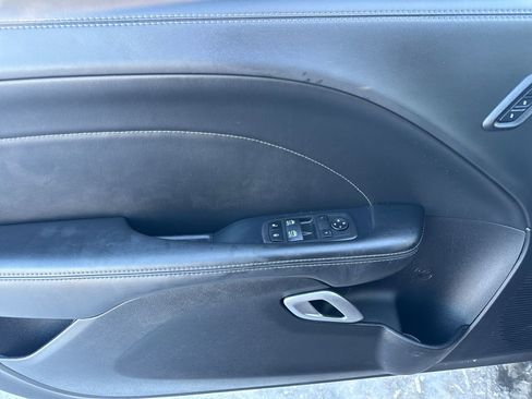 Used 2023 Dodge Challenger R/T w/ Plus Package image 13