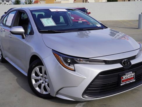 Certified 2024 Toyota Corolla LE image 2