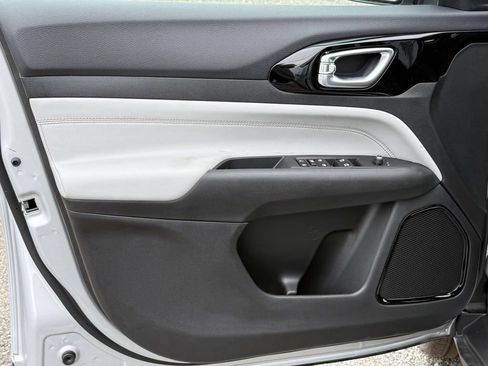 New 2026 Jeep Compass Limited AWD/4WD image 22