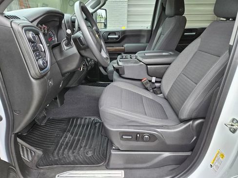 Used 2020 Chevrolet Silverado 3500 LT AWD/4WD image 19