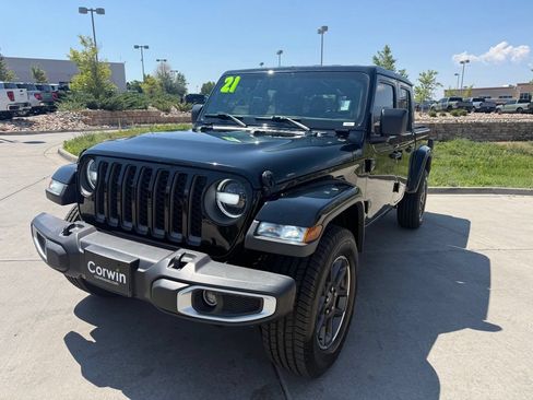Used 2021 Jeep Gladiator Sport w/ Quick Order Package 24Q 80Th AWD/4WD image 3