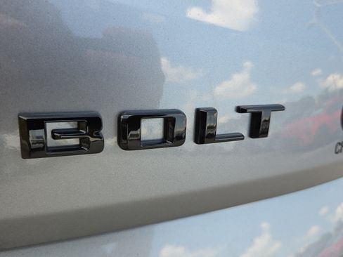 New 2027 Chevrolet Bolt RS w/ LPO, All-Weather Package FWD image 31