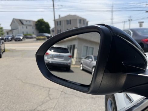 Used 2019 Volkswagen Jetta R-Line FWD image 28