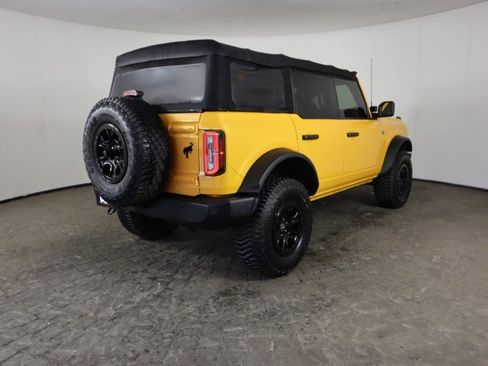 Used 2022 Ford Bronco Wildtrak image 6