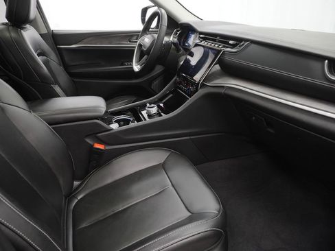 Used 2023 Jeep Grand Cherokee L Limited image 49