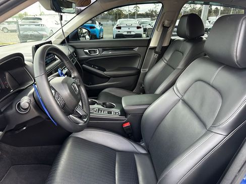 Used 2024 Honda Civic Touring image 24