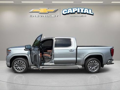 Used 2024 GMC Sierra 1500 Denali Ultimate AWD/4WD image 13