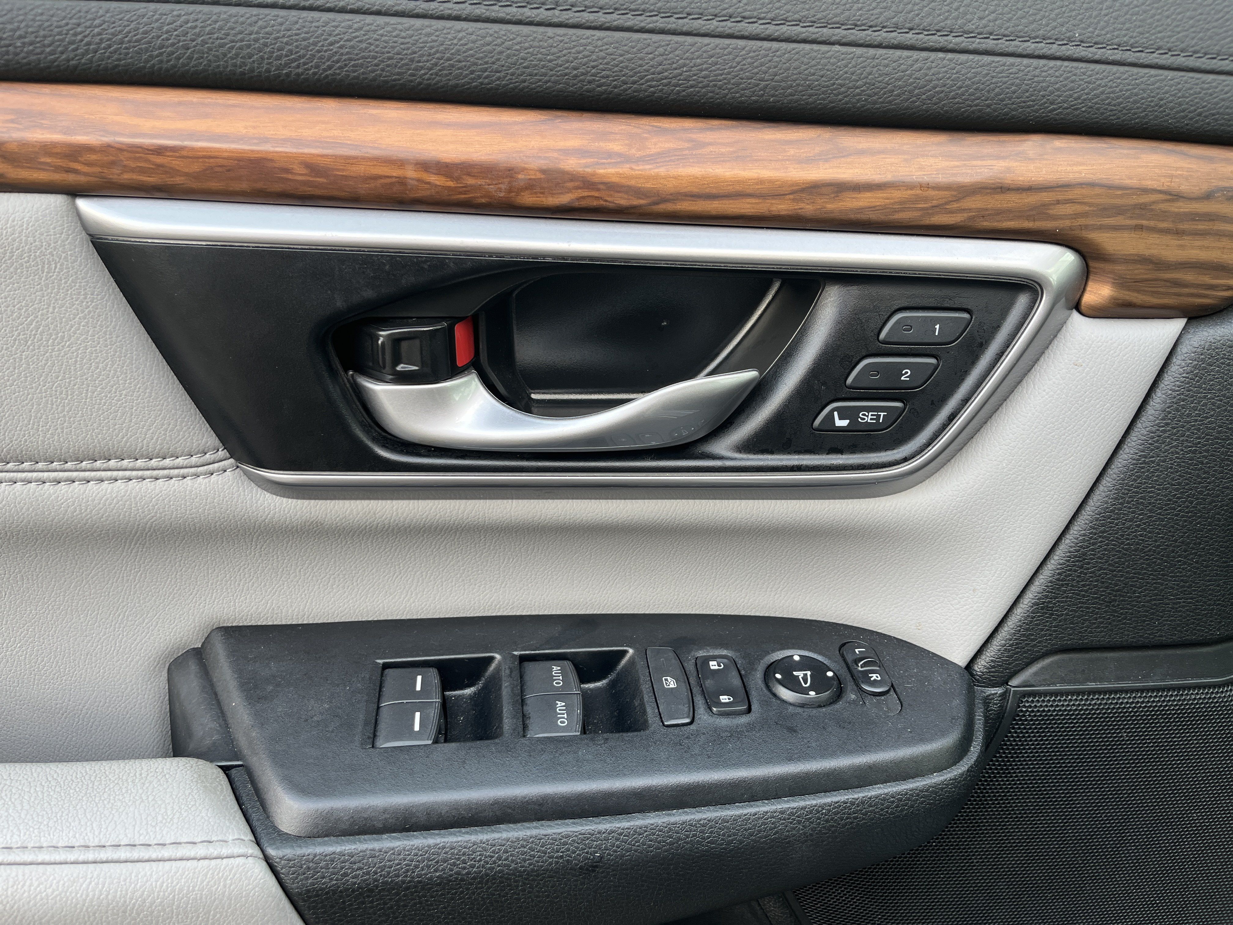 Used 2021 Honda CR-V EX-L image 22
