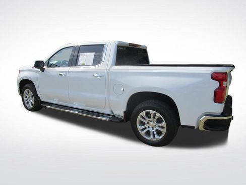 Used 2024 Chevrolet Silverado 1500 LTZ AWD/4WD image 4