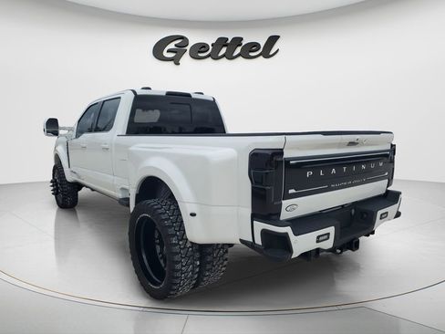 Used 2023 Ford F450 Platinum w/ FX4 Off-Road Package image 5