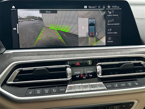 Used 2022 BMW X5 sDrive40i w/ Parking Assistance Package image 31