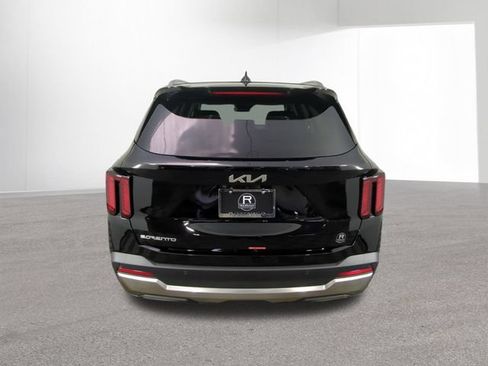 New 2026 Kia Sorento S w/ S Panoramic Sunroof Package FWD image 15
