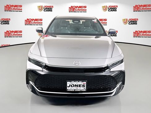 Certified 2024 Toyota Crown AWD/4WD image 13