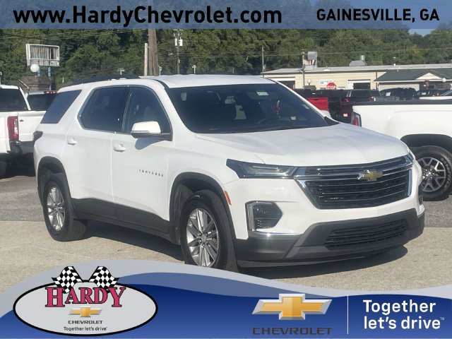 Used 2023 Chevrolet Traverse LT FWD image 1