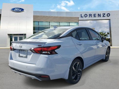 Used 2025 Nissan Versa SR w/ Trunk Package FWD image 4