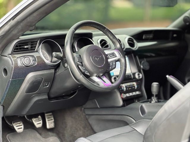 Used 2018 Ford Mustang GT Premium RWD image 16