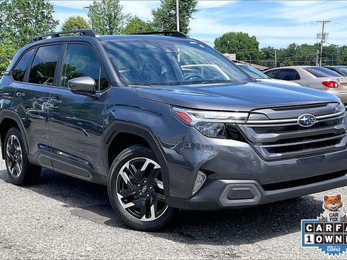 Certified 2025 Subaru Forester Limited AWD/4WD image 2