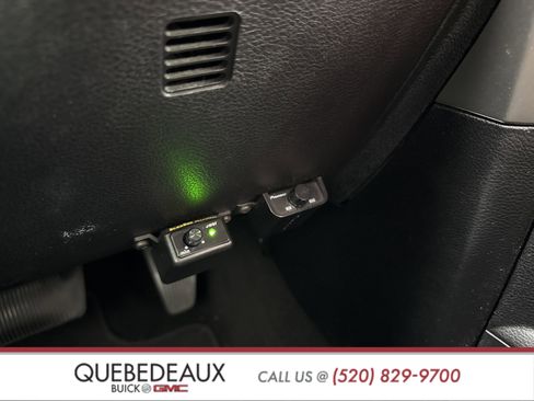 Used 2014 RAM 1500 Sport w/ Convenience Group image 37