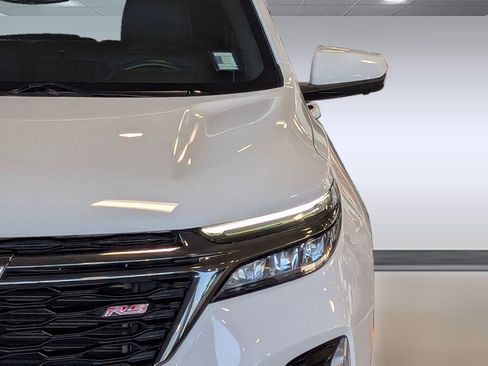 Used 2023 Chevrolet Equinox RS w/ RS Leather Package image 11