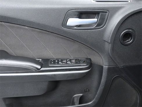 Used 2022 Dodge Charger R/T image 9