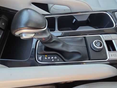 Used 2020 Kia Telluride S FWD image 21